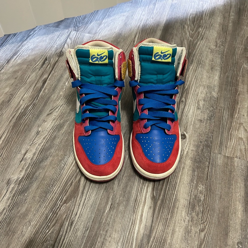 Women’s Nike High 6.0 Red Hot